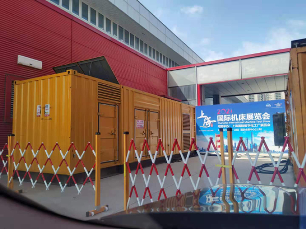 加格达奇发电车出租-发电机无电压或电压太低怎么办？