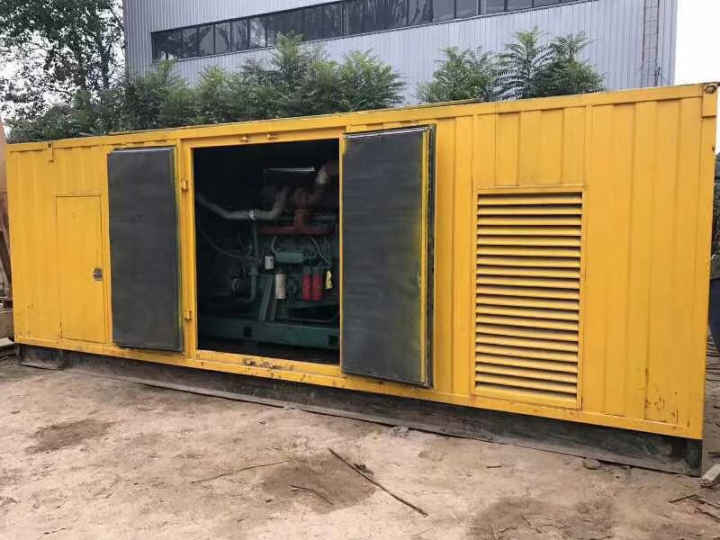 加格达奇柴油发电机组滤清器内充满机油但压力不足如何进行故障排查？