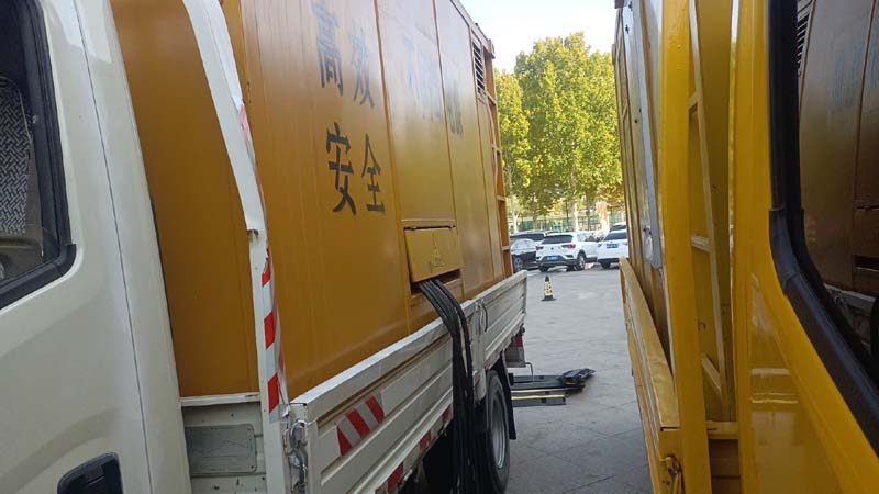加格达奇如何判断柴油发电机组和UPS电源的切换时间是否符合要求？